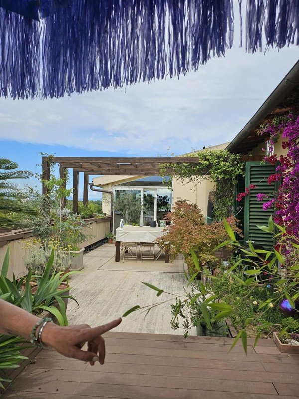 appartamento in vendita a Firenze in zona Centro Santa Maria Novella