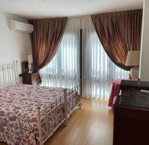 appartamento in vendita a Firenze in zona Statuto