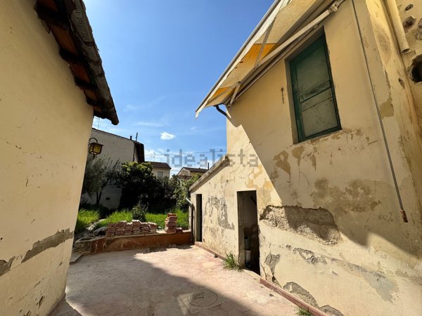 appartamento in vendita a Firenze in zona Galluzzo