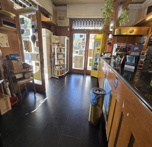 negozio in vendita a Firenze in zona Statuto