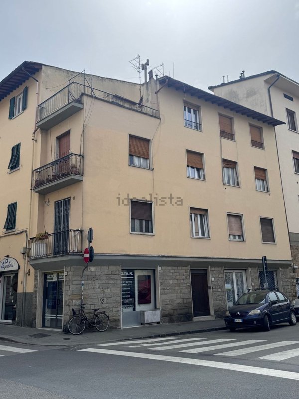 appartamento in vendita a Firenze in zona Pignone