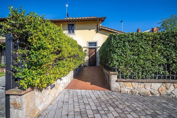 appartamento in vendita a Firenze in zona Coverciano