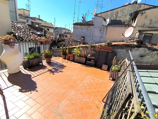 appartamento in vendita a Firenze in zona Centro Santa Maria Novella