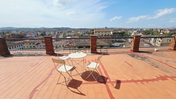 appartamento in vendita a Firenze in zona Campo di Marte