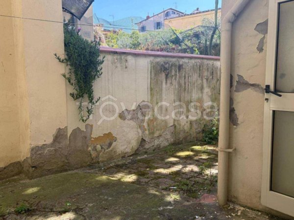 appartamento in vendita a Firenze in zona Centro Santa Maria Novella