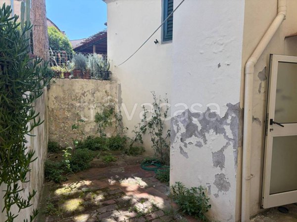 appartamento in vendita a Firenze in zona Centro Santa Maria Novella