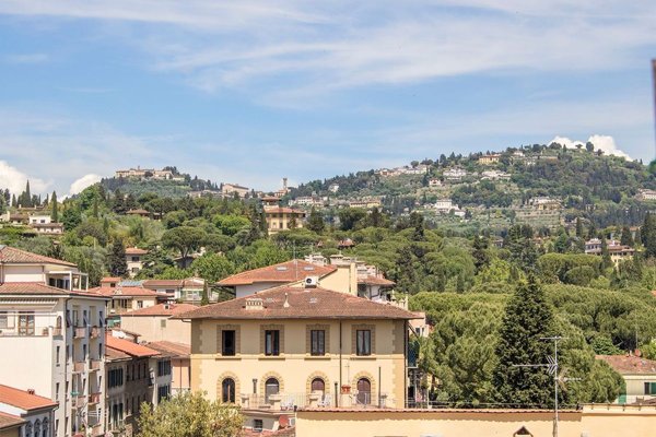 appartamento in vendita a Firenze in zona Campo di Marte