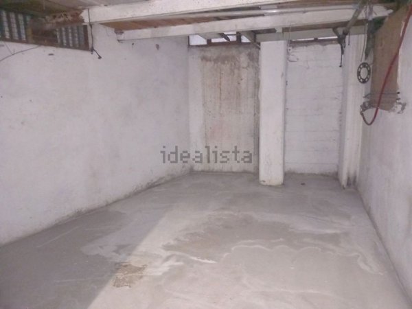 locale di sgombero in vendita a Firenze in zona Novoli