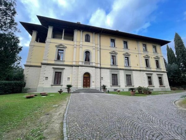 casa indipendente in vendita a Firenze in zona Le Cure