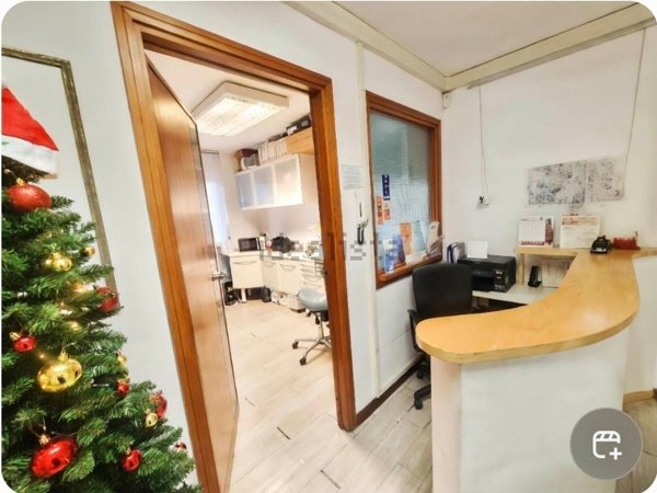 ufficio in vendita a Firenze in zona Campo di Marte