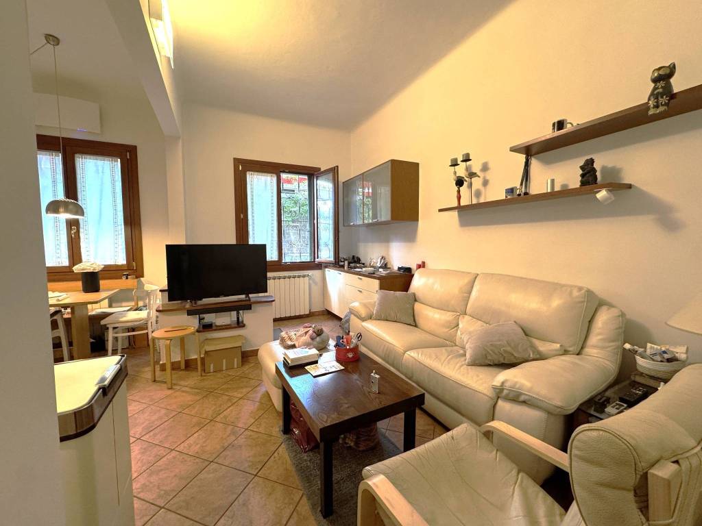 appartamento in vendita a Firenze in zona Statuto