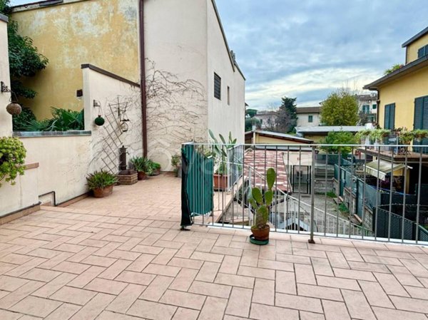 appartamento in vendita a Firenze in zona Campo di Marte