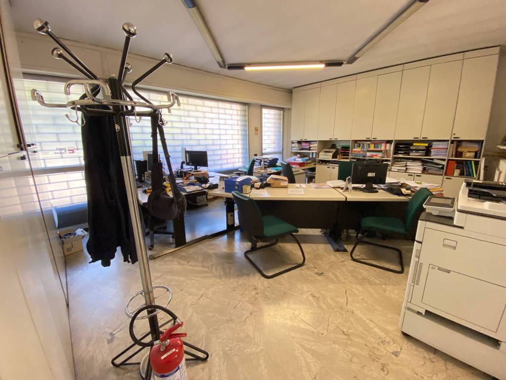 negozio in vendita a Firenze in zona Gavinana