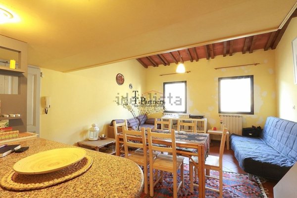 appartamento in vendita a Firenze in zona Centro Santa Maria Novella