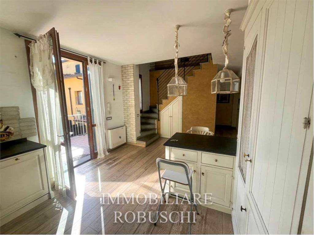 appartamento in vendita a Firenze in zona Campo di Marte