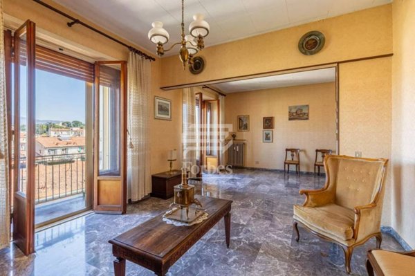 appartamento in vendita a Firenze in zona Statuto