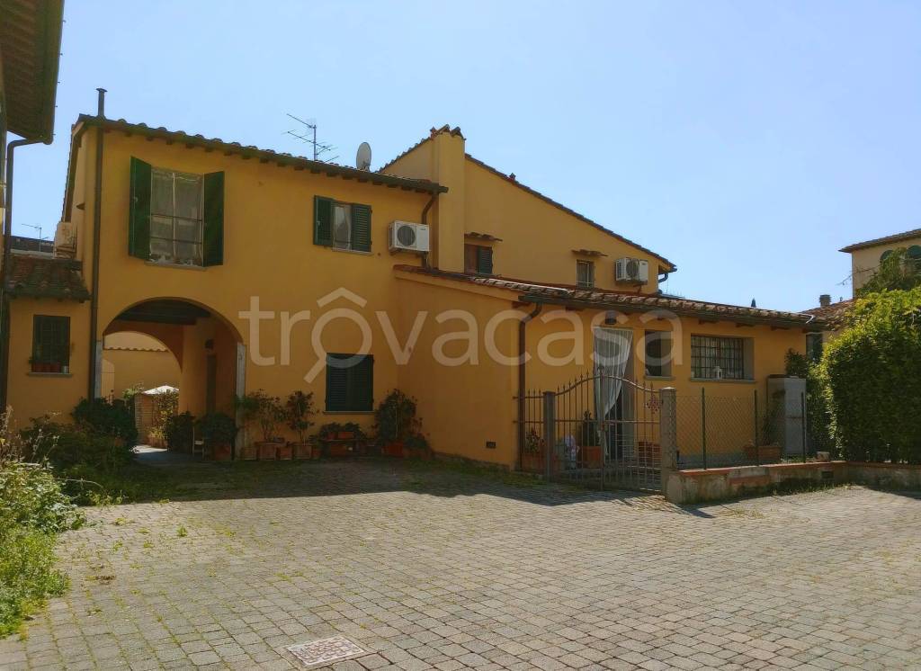 casa indipendente in vendita a Firenze in zona Cintoia