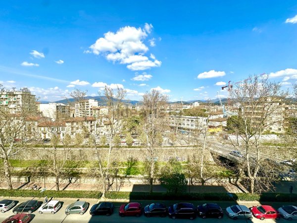 appartamento in vendita a Firenze in zona Centro Storico