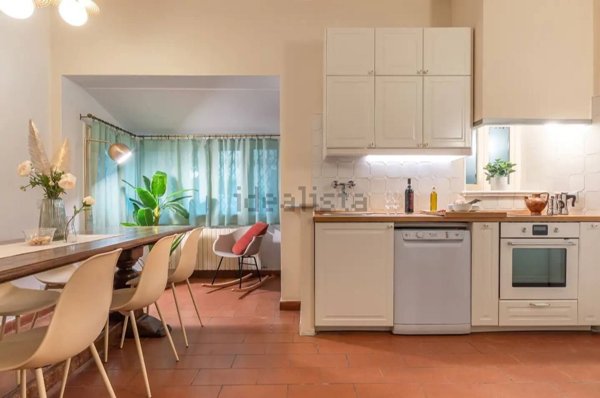 appartamento in vendita a Firenze in zona Pignone