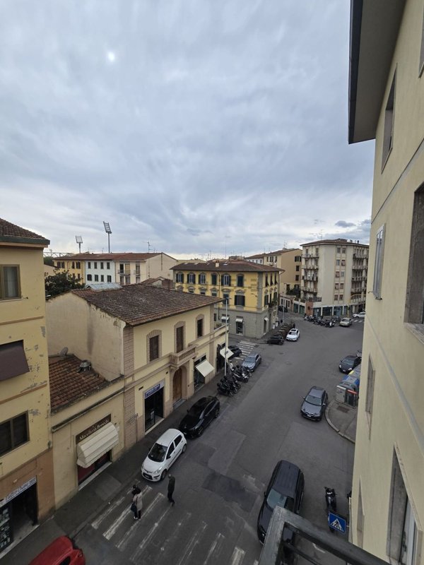 appartamento in vendita a Firenze in zona Campo di Marte