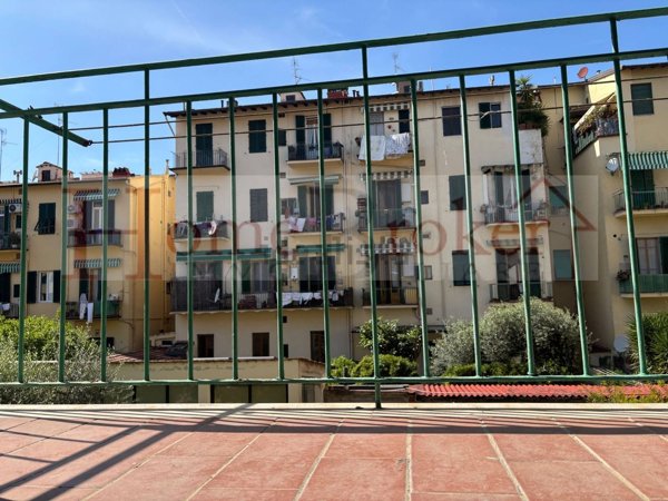 appartamento in vendita a Firenze in zona Campo di Marte