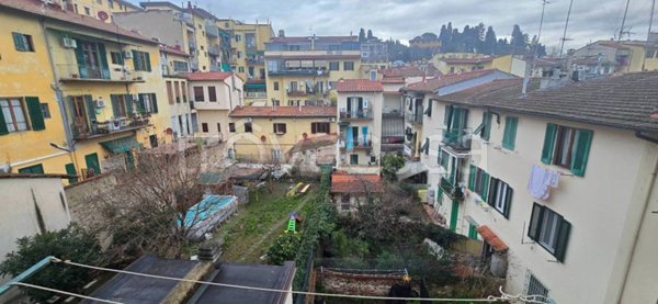 appartamento in vendita a Firenze in zona Campo di Marte