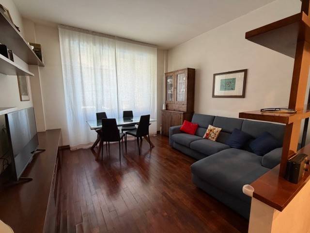 appartamento in vendita a Firenze in zona Campo di Marte