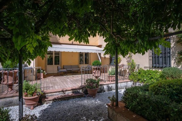 appartamento in vendita a Firenze in zona Centro San Niccolò