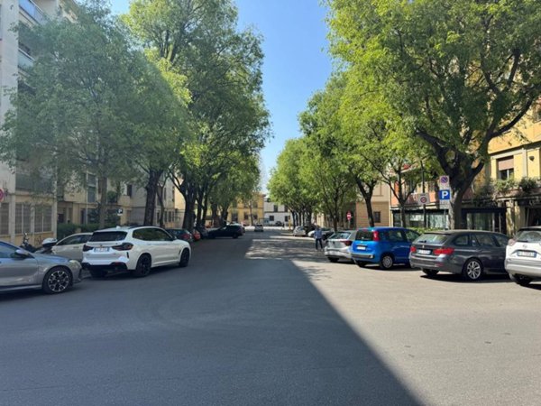 appartamento in vendita a Firenze in zona Campo di Marte
