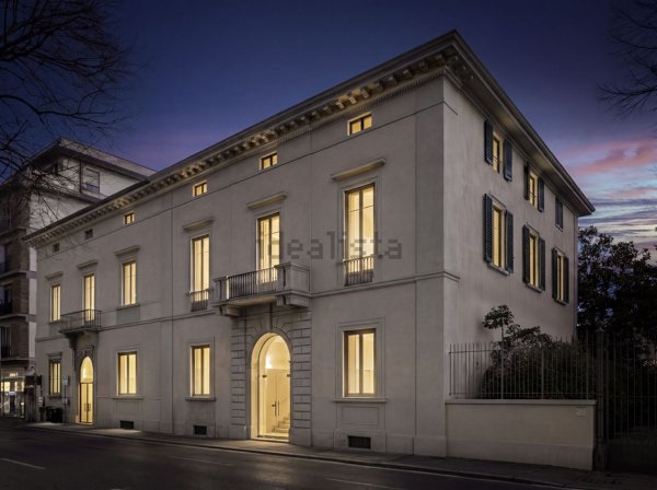 appartamento in vendita a Firenze in zona Centro Santa Maria Novella