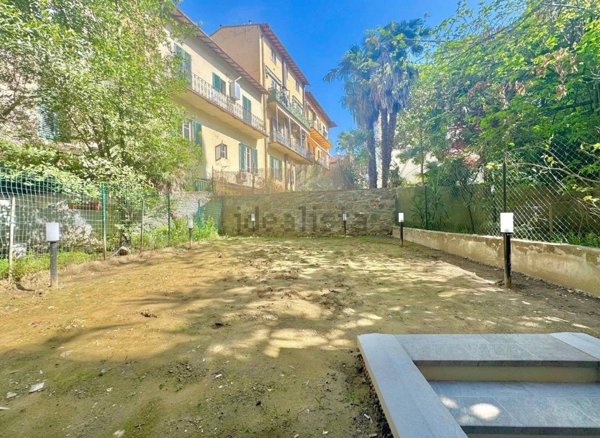 appartamento in vendita a Firenze in zona Coverciano