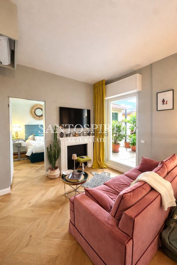 appartamento in vendita a Firenze in zona Campo di Marte