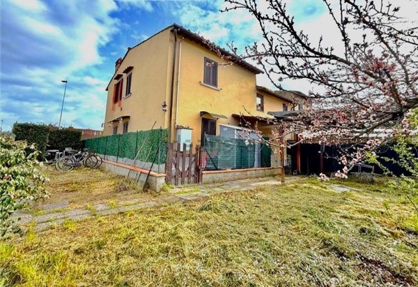 appartamento in vendita a Firenze in zona Legnaia