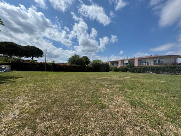 negozio in vendita a Firenze in zona Soffiano