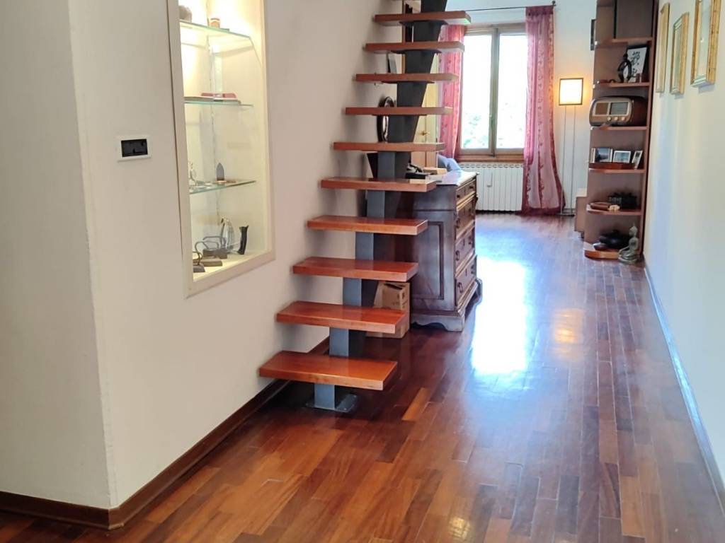 appartamento in vendita a Firenze in zona Legnaia