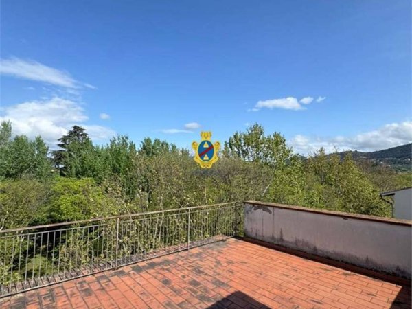 appartamento in vendita a Firenze in zona Campo di Marte