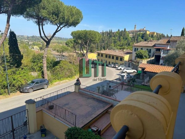 appartamento in vendita a Firenze in zona Galluzzo
