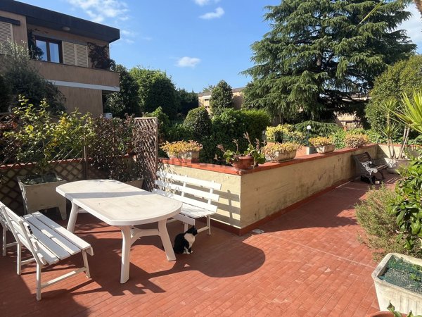 appartamento in vendita a Firenze in zona Le Cure