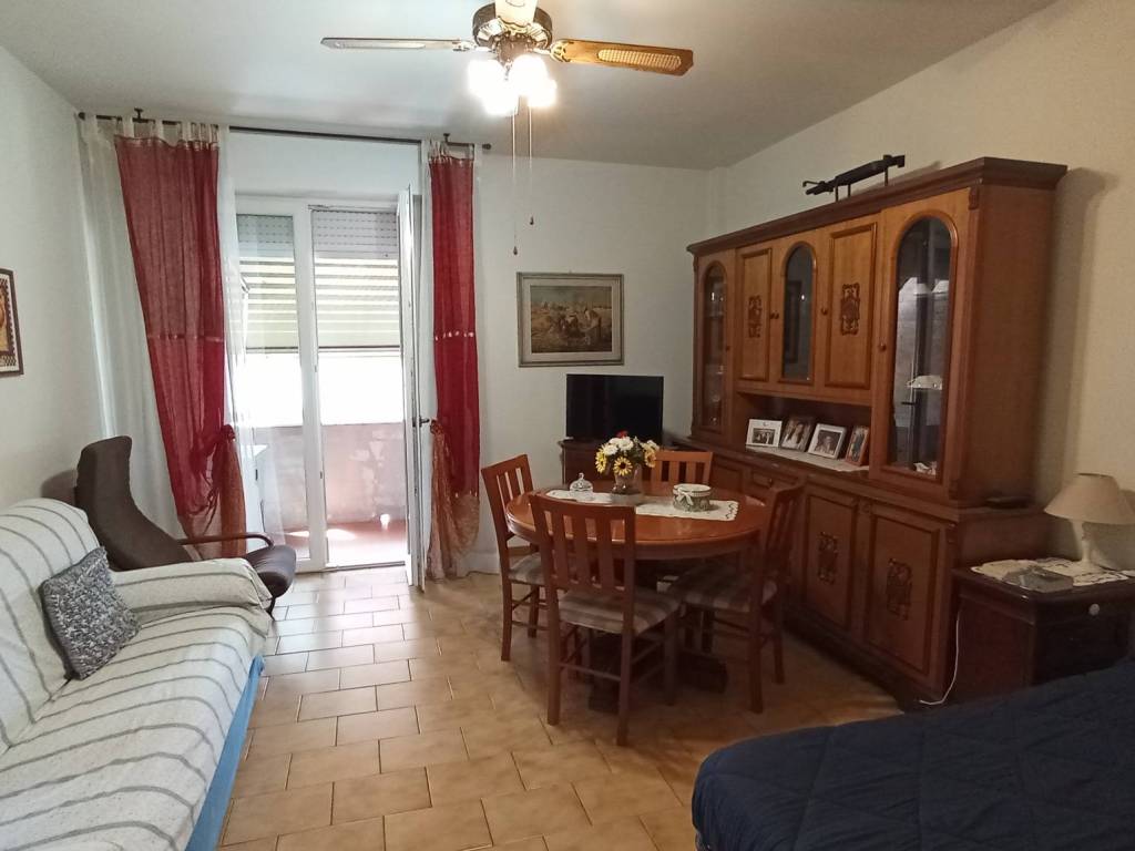 appartamento in vendita a Firenze in zona Isolotto