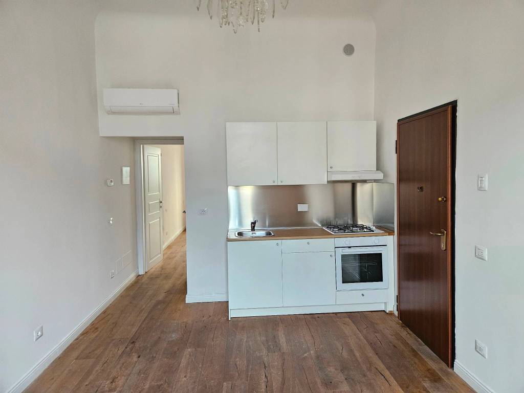 appartamento in vendita a Firenze in zona Campo di Marte