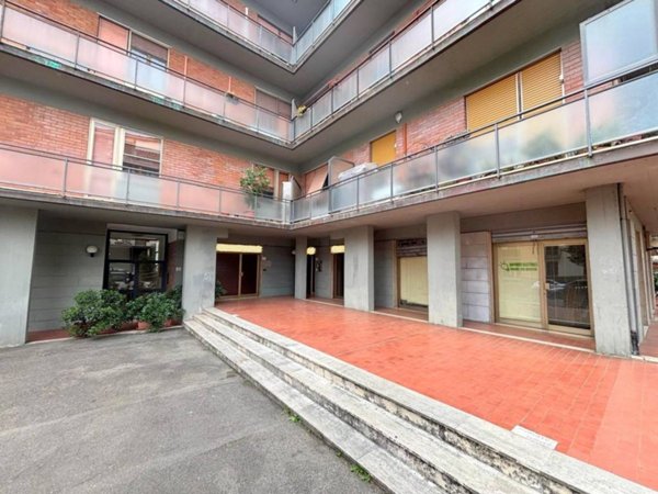negozio in vendita a Firenze in zona Careggi
