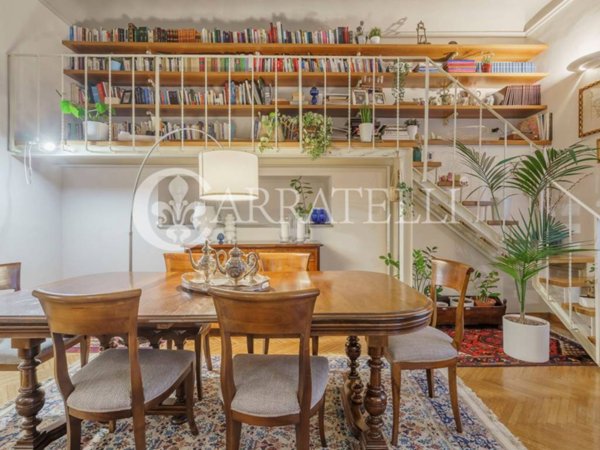 appartamento in vendita a Firenze in zona Centro Santa Maria Novella
