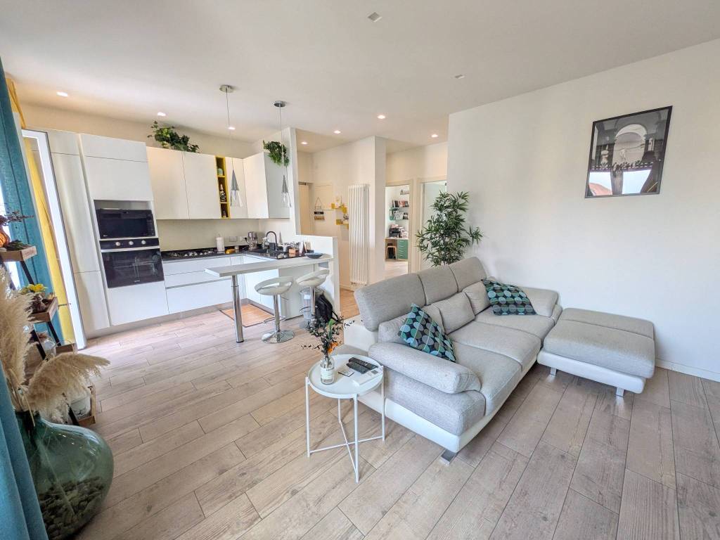 appartamento in vendita a Firenze in zona Soffiano