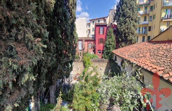 appartamento in vendita a Firenze in zona Centro Santa Maria Novella