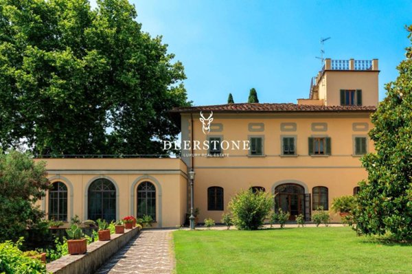villa in vendita a Firenze in zona Rifredi
