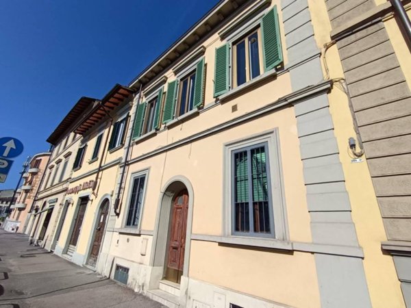 appartamento in vendita a Firenze in zona Campo di Marte