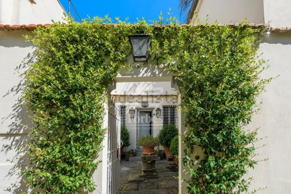 appartamento in vendita a Firenze in zona Centro San Niccolò