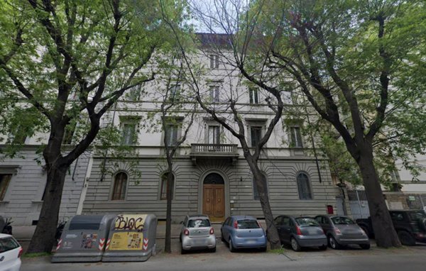 appartamento in vendita a Firenze in zona Campo di Marte