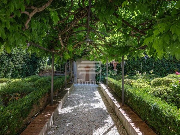 casa indipendente in vendita a Firenze in zona Centro San Frediano