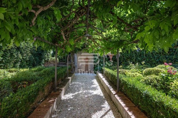 casa indipendente in vendita a Firenze in zona Centro San Niccolò